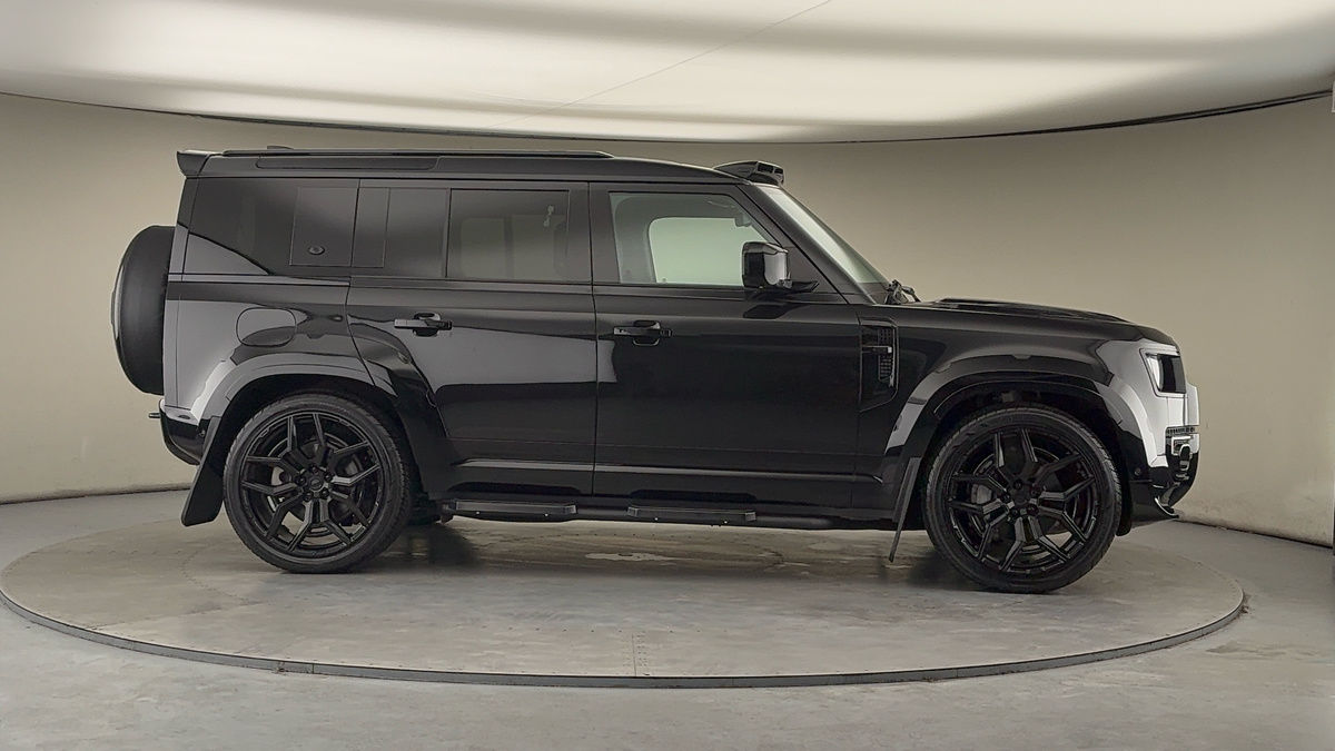 Used Land Rover Defender 110 2023 for sale - 77548026: Photo 42