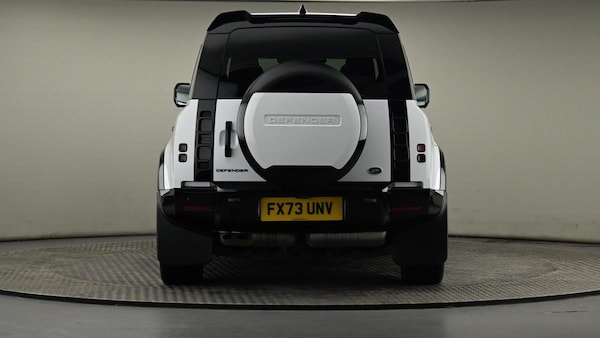 Used Land Rover Defender 110 2023 for sale - 74107127: Photo 10