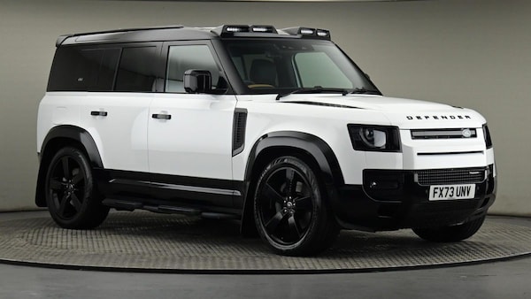 Used Land Rover Defender 110 2023 for sale - 74107127: Photo 15