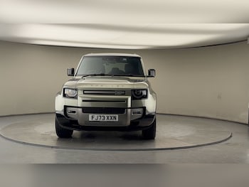 Used Land Rover Defender 110 2023 for sale - 77694007: Photo