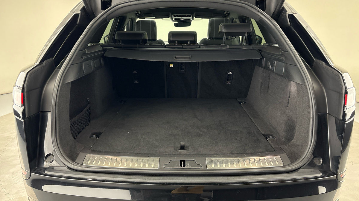 Used Land Rover Range Rover Velar 2022 for sale - 76185920: Photo 11