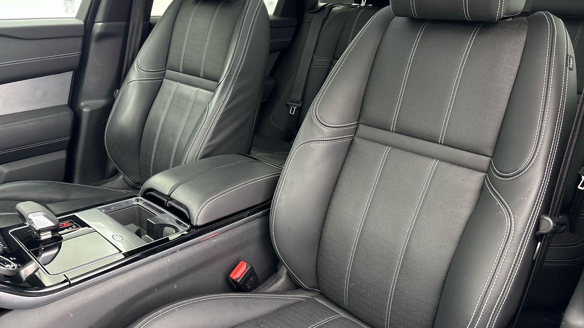 Used Land Rover Range Rover Velar 2022 for sale - 76185920: Photo 7