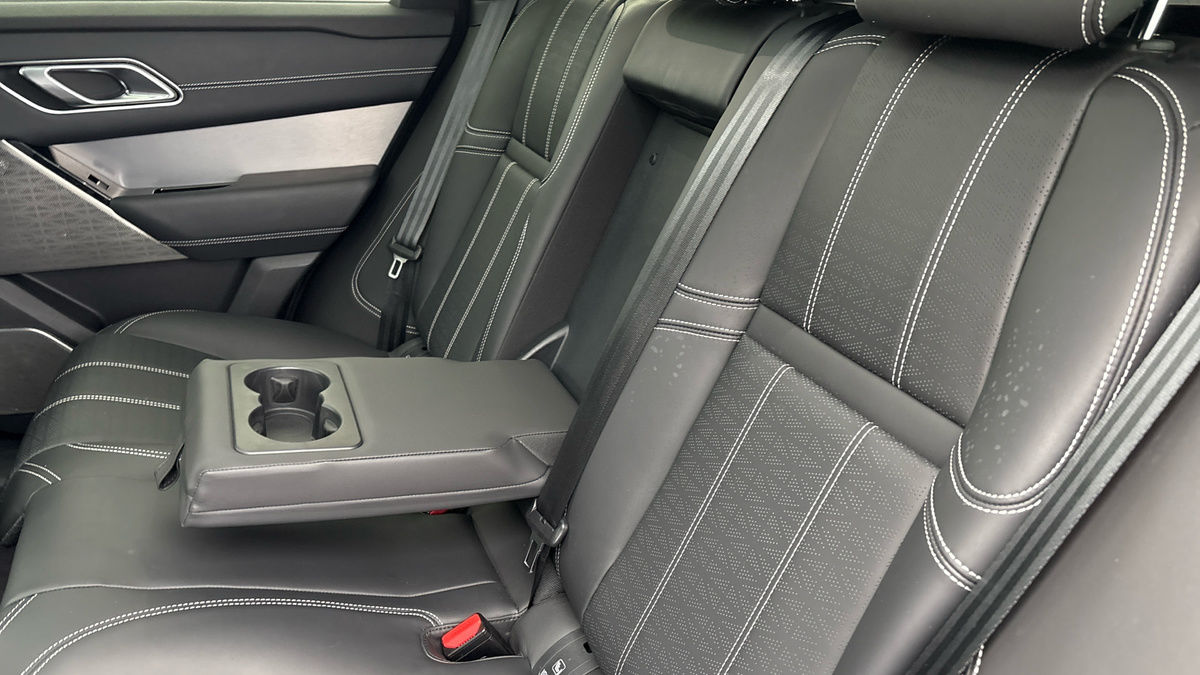 Used Land Rover Range Rover Velar 2022 for sale - 76185920: Photo 9