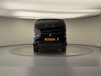 Used Mercedes-Benz V-Class 2024 for sale - 78213249: Photo