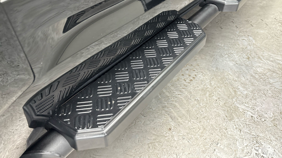 Used Land Rover Defender 130 2023 for sale - 76430644: Photo 25