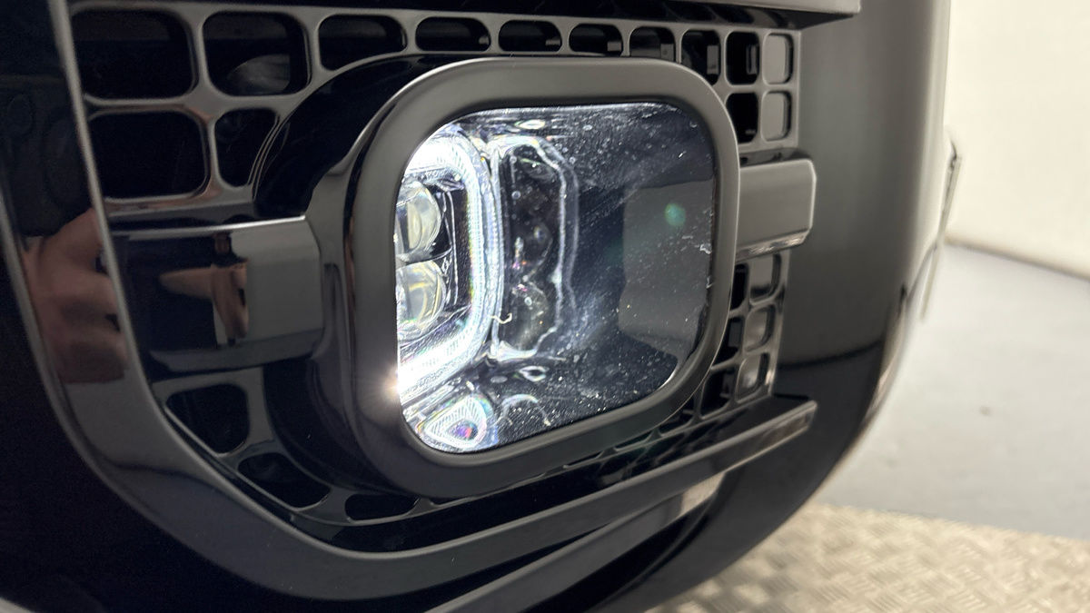 Used Land Rover Defender 130 2023 for sale - 76430644: Photo 28