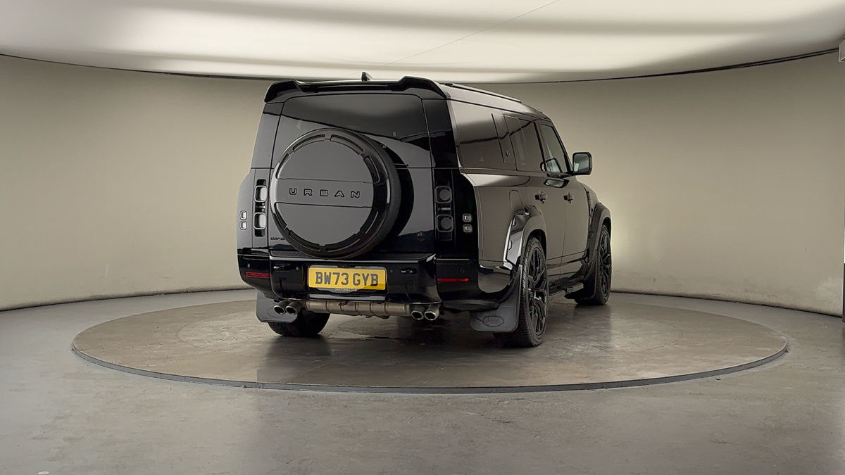 Used Land Rover Defender 130 2023 for sale - 76430644: Photo 47