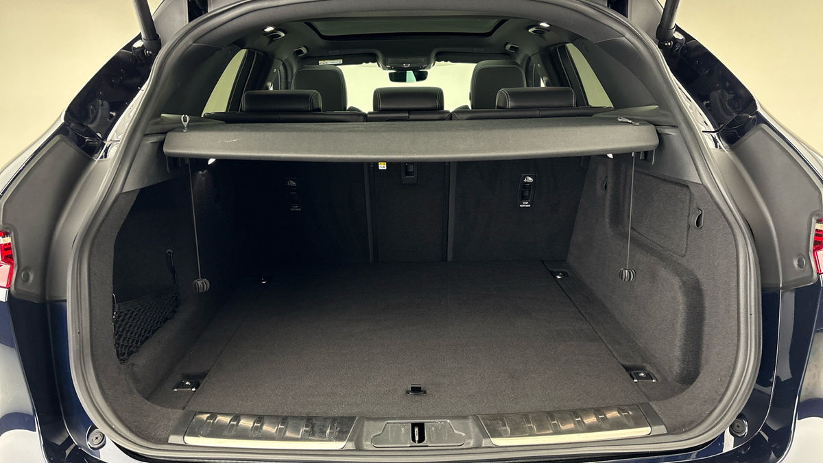 Used Jaguar F-Pace 2022 for sale - 77766109: Photo 11