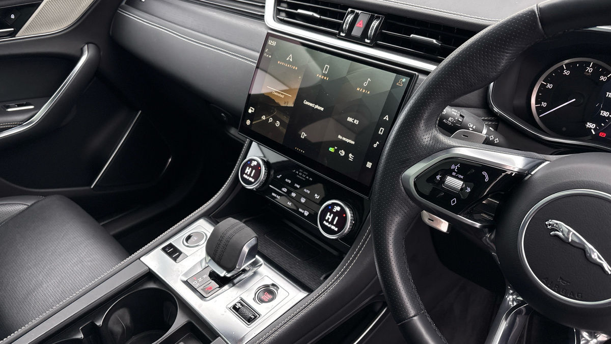 Used Jaguar F-Pace 2022 for sale - 77766109: Photo 18