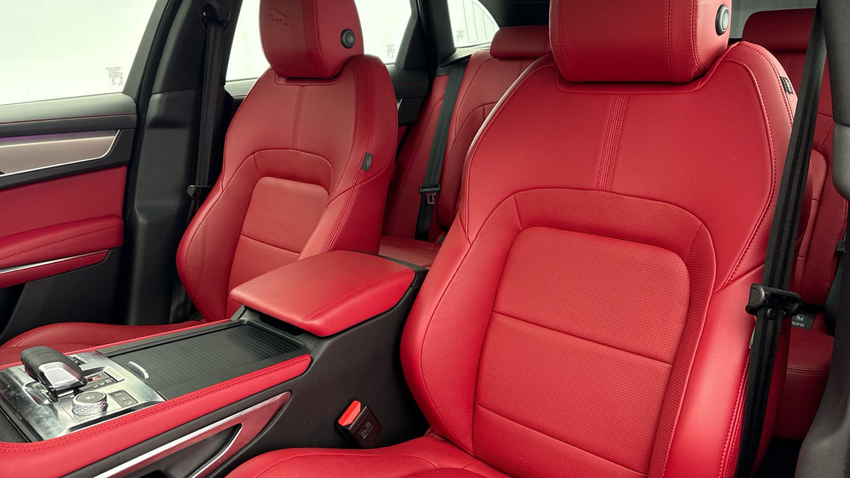 Used Jaguar F-Pace 2024 for sale - 77328892: Photo 7