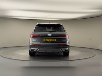 Used Audi Q7 2022 for sale - 77007883: Photo