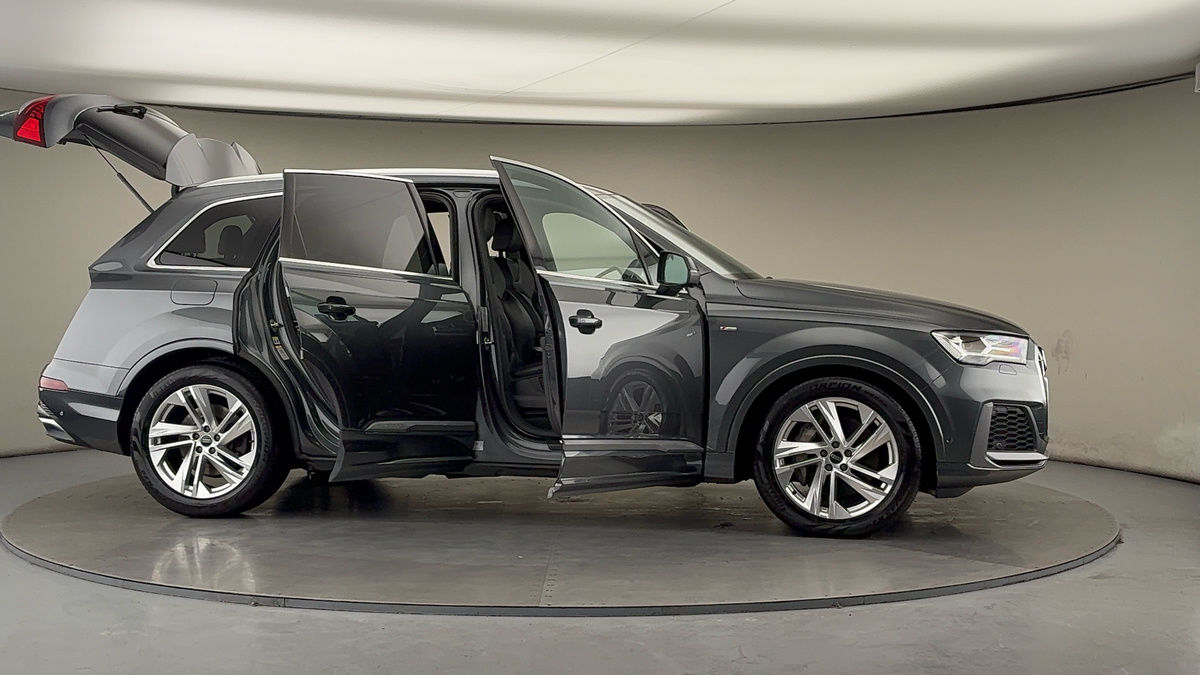 Used Audi Q7 2022 for sale - 77007883: Photo 57