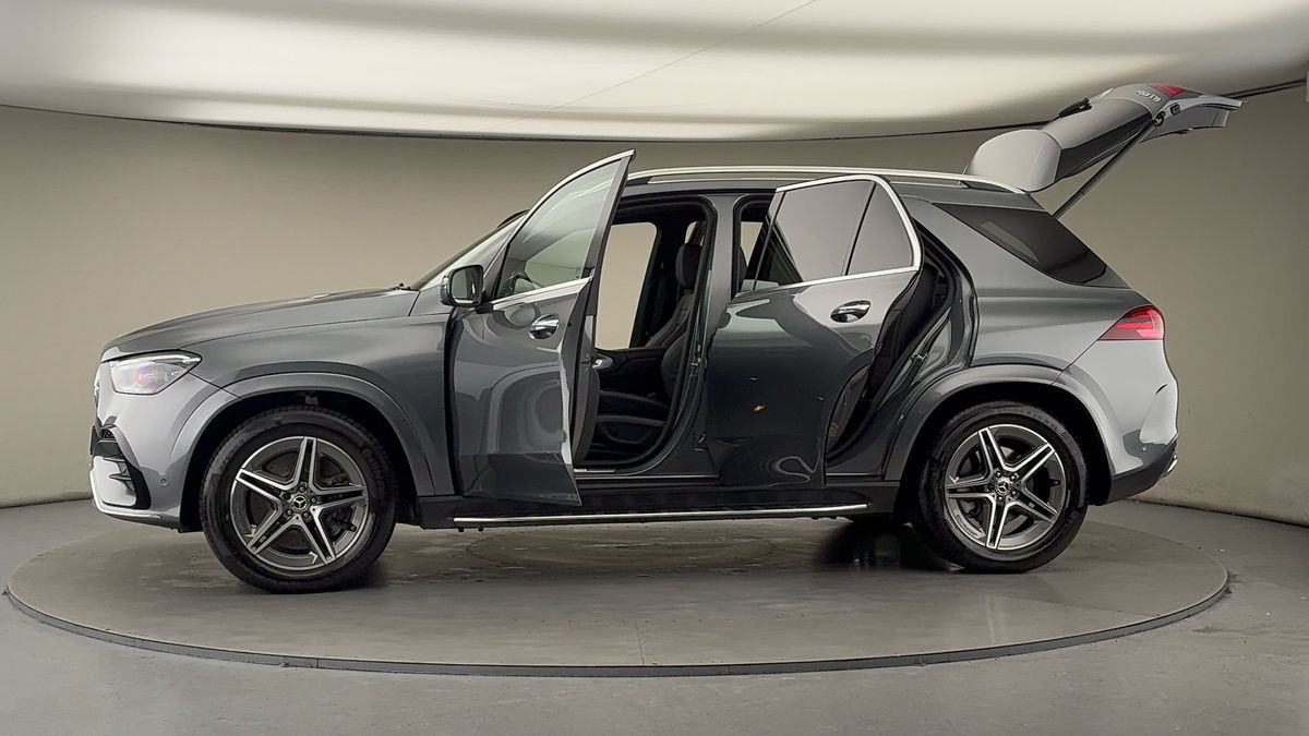 Used Mercedes-Benz GLE 2024 for sale - 77277068: Photo 48