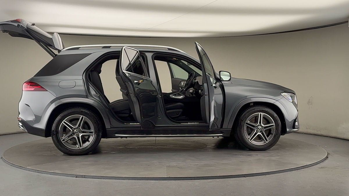 Used Mercedes-Benz GLE 2024 for sale - 77277068: Photo 57