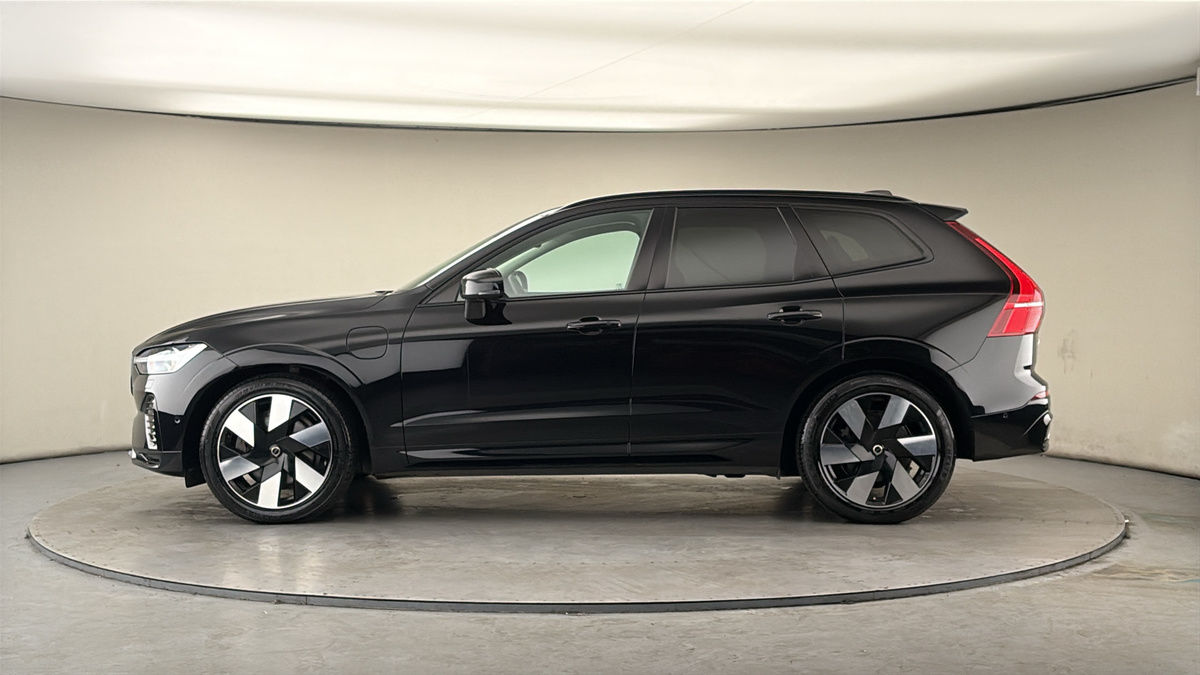 Used Volvo XC60 2024 for sale - 78168192: Photo 15