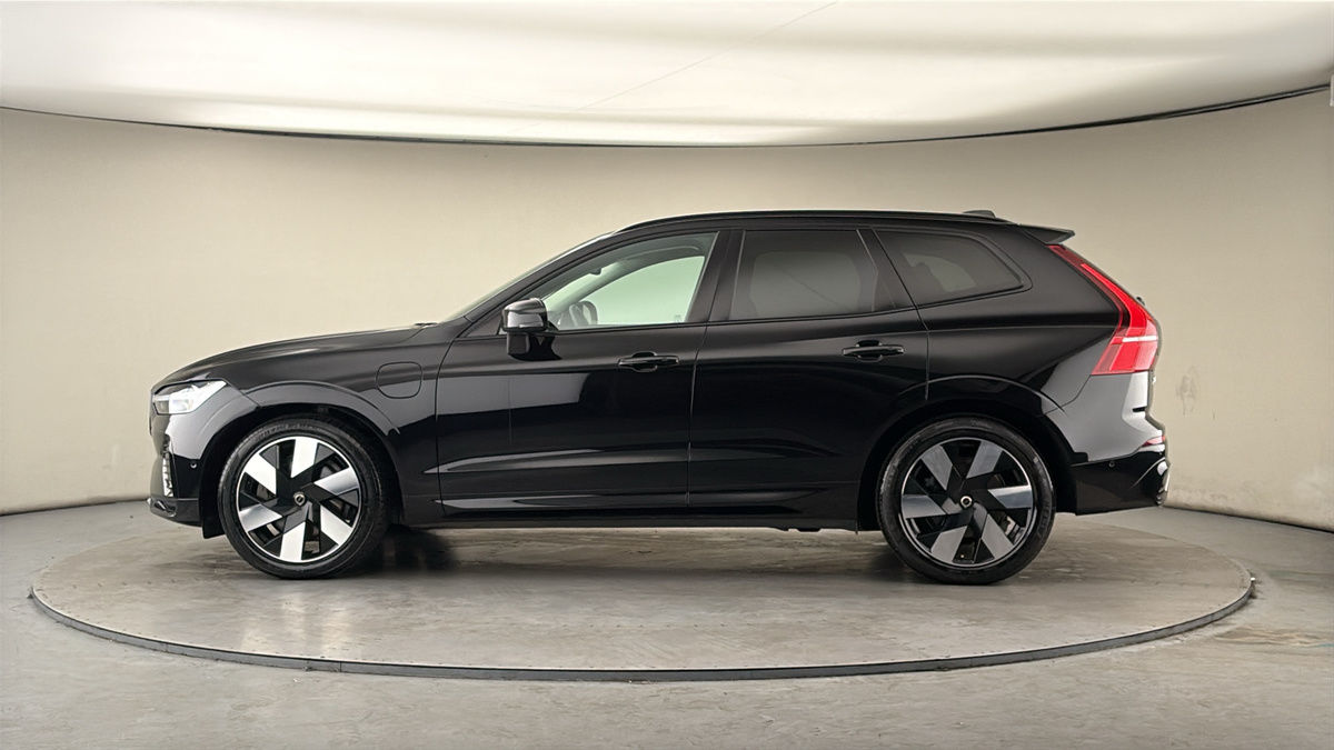 Used Volvo XC60 2024 for sale - 78168192: Photo 29