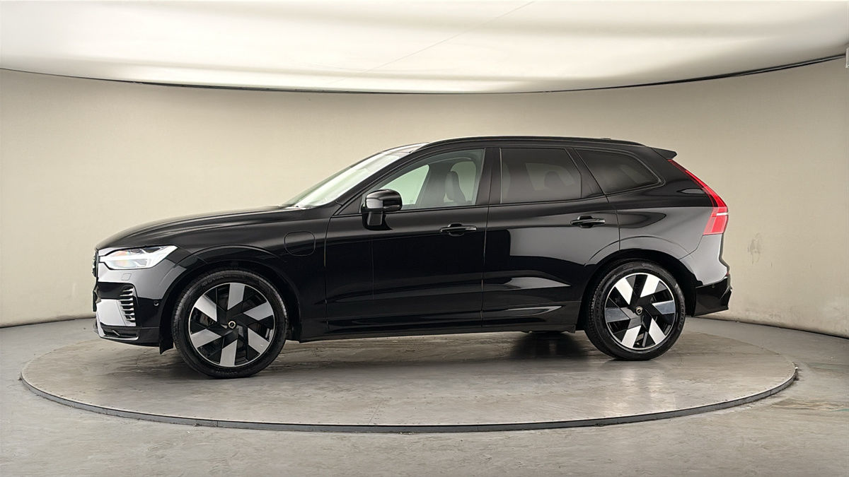 Used Volvo XC60 2024 for sale - 78168192: Photo 30