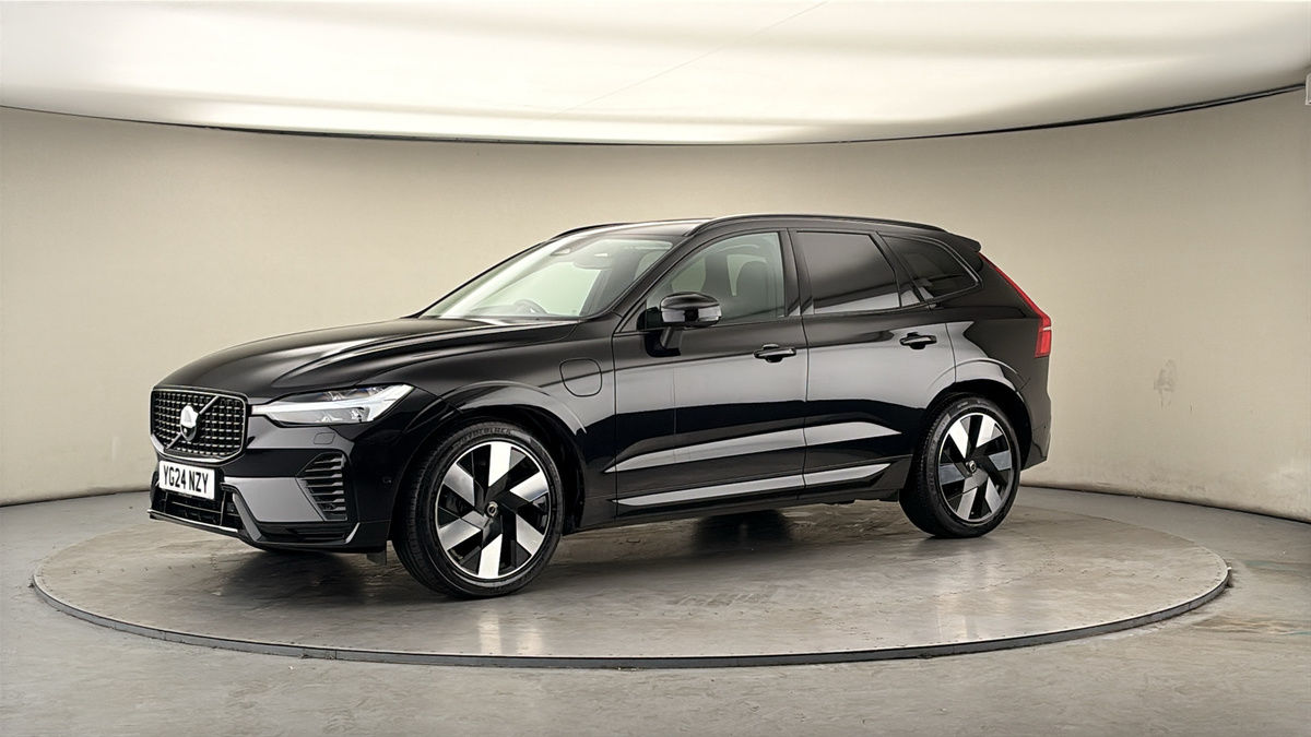 Used Volvo XC60 2024 for sale - 78168192: Photo 31