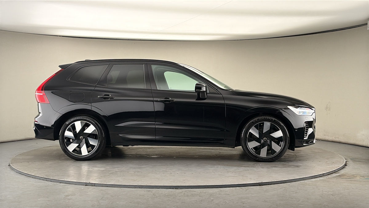 Used Volvo XC60 2024 for sale - 78168192: Photo 38