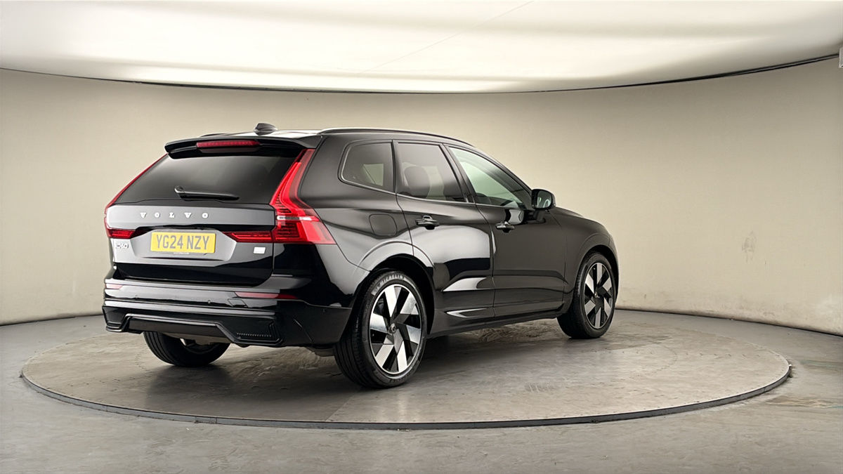 Used Volvo XC60 2024 for sale - 78168192: Photo 41