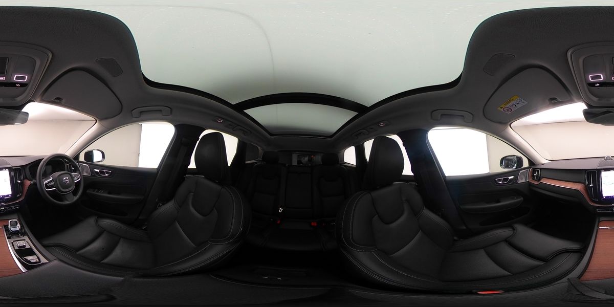 Used Volvo XC60 2024 for sale - 78168192: Photo 46