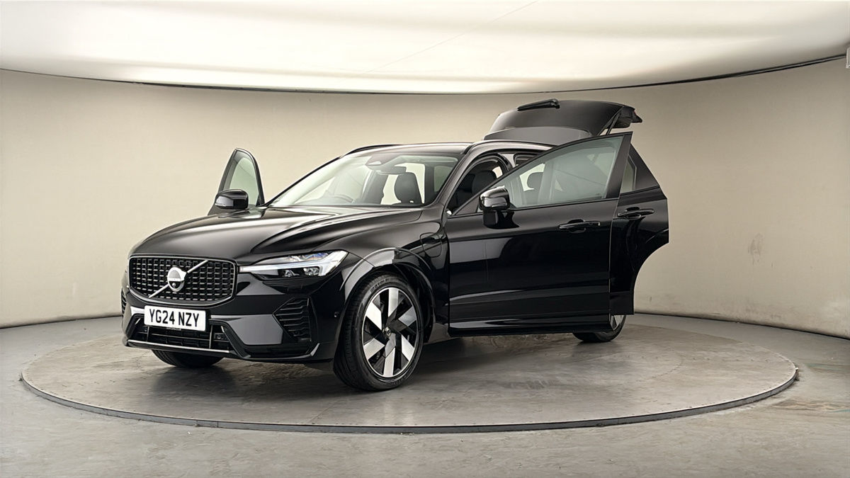 Used Volvo XC60 2024 for sale - 78168192: Photo 51