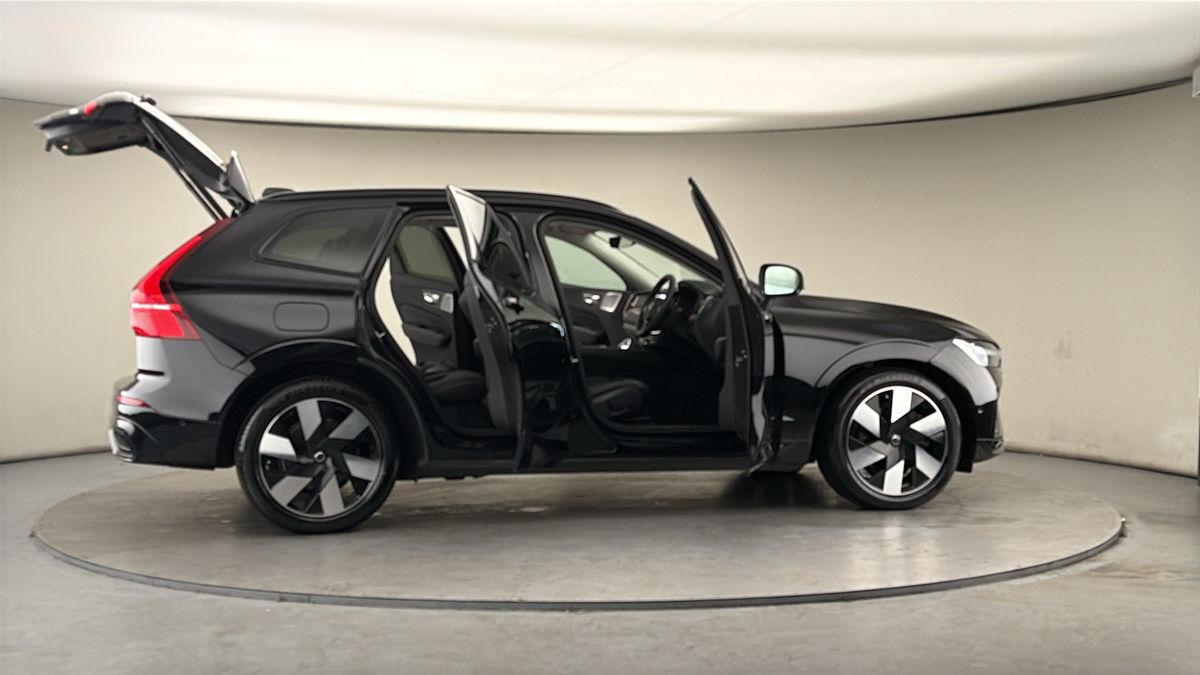 Used Volvo XC60 2024 for sale - 78168192: Photo 58