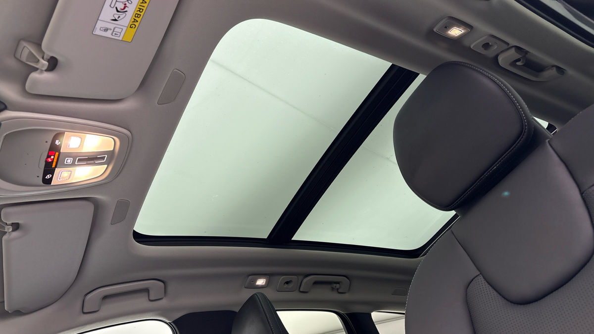 Used Volvo XC60 2024 for sale - 78168192: Photo 6