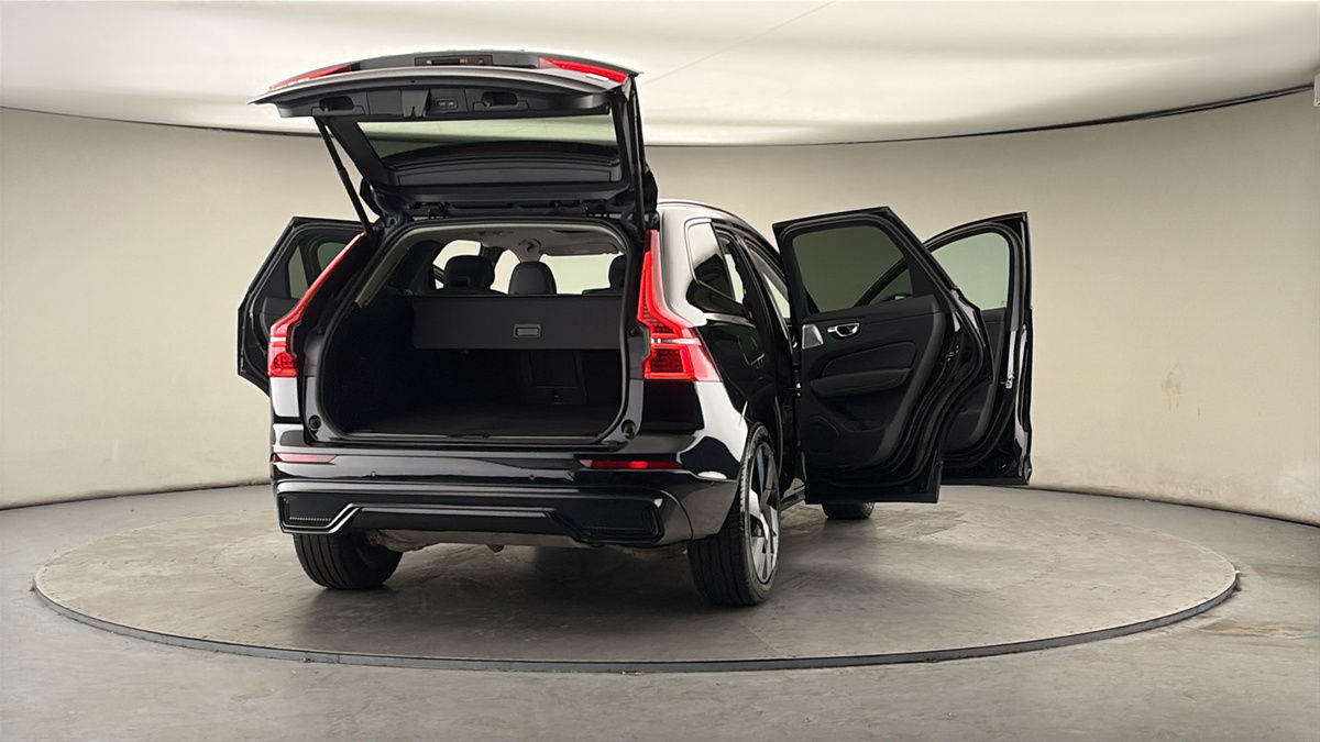 Used Volvo XC60 2024 for sale - 78168192: Photo 61