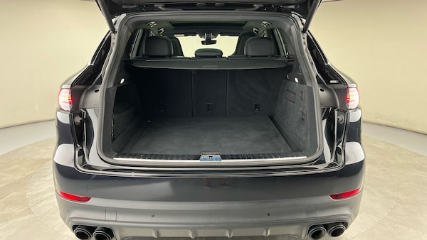 Used Porsche Cayenne 2022 for sale - 75878247: Photo 11