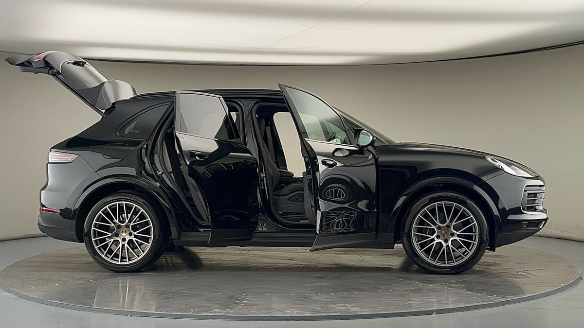 Used Porsche Cayenne 2022 for sale - 75878247: Photo 57