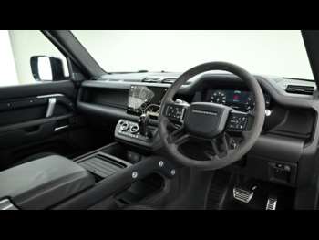 Used Land Rover Defender 90 2021 for sale - 74107128: Photo