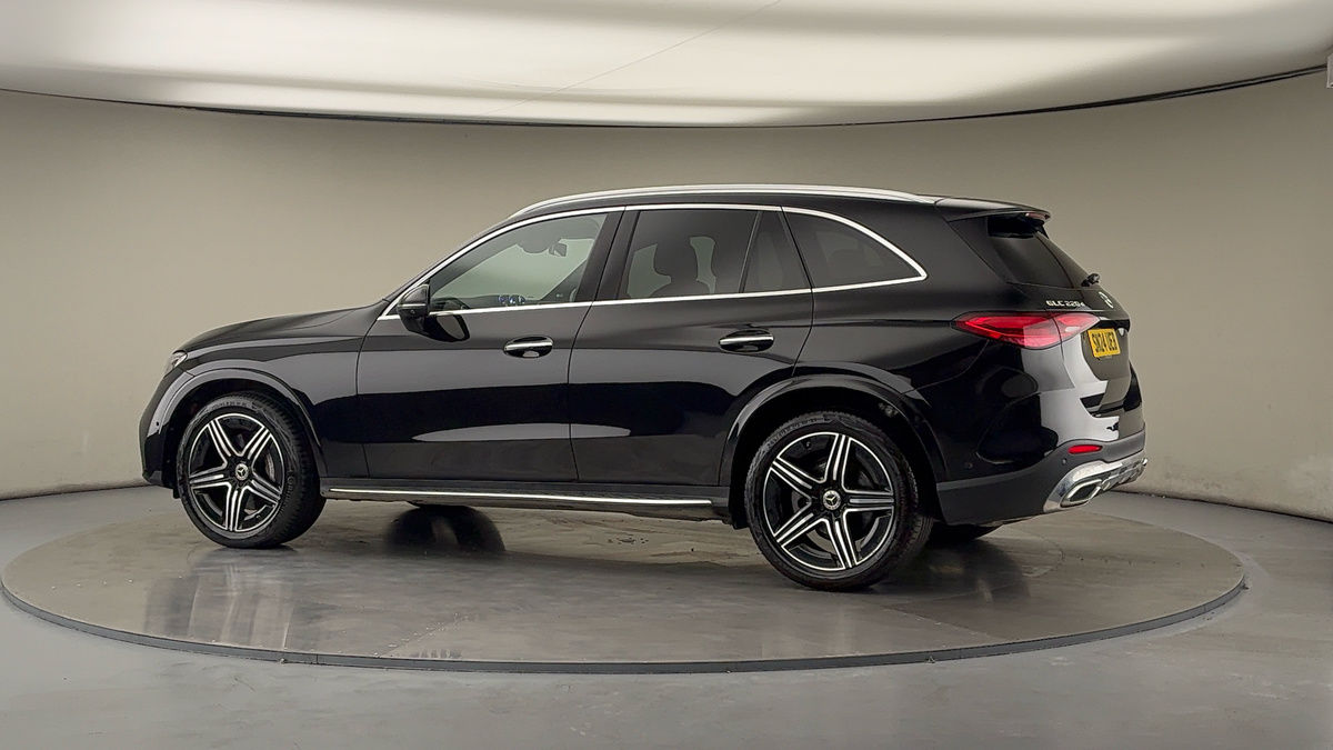 Used Mercedes-Benz GLC 2024 for sale - 76040247: Photo 27