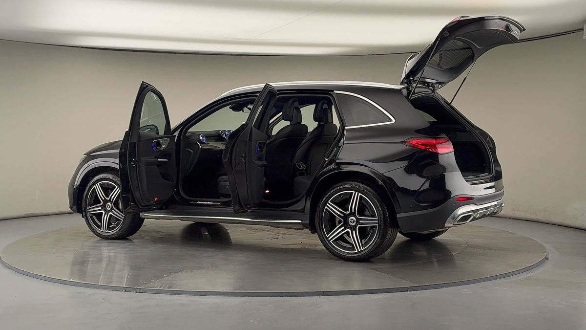 Used Mercedes-Benz GLC 2024 for sale - 76040247: Photo 46