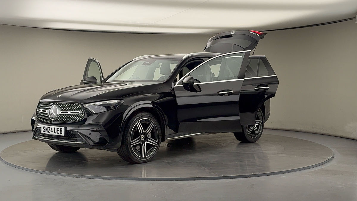 Used Mercedes-Benz GLC 2024 for sale - 76040247: Photo 50