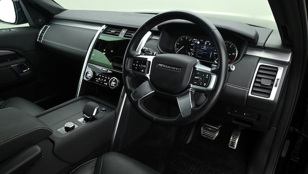 Used Land Rover Discovery 2023 for sale - 73941156: Photo 2