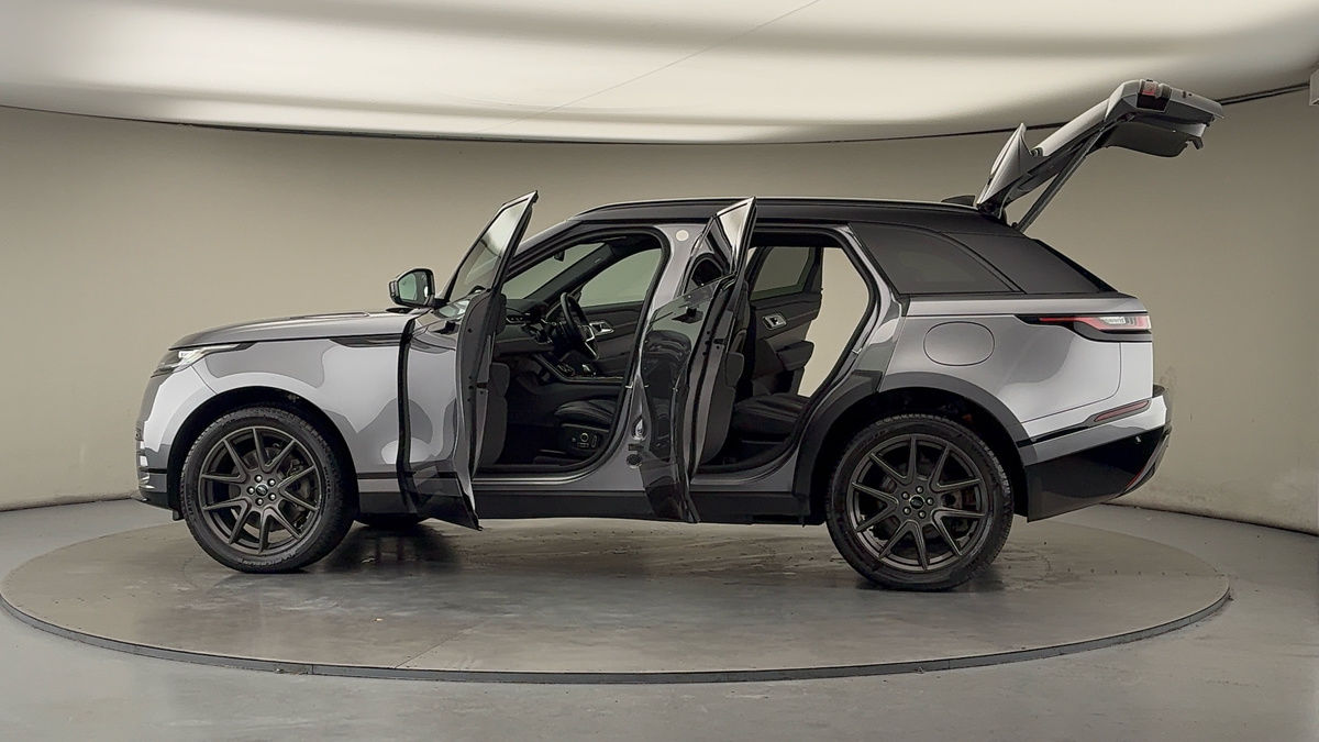 Used Land Rover Range Rover Velar 2022 for sale - 76686936: Photo 46