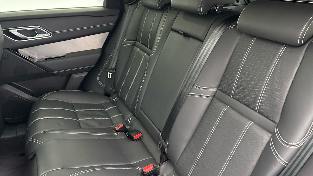 Used Land Rover Range Rover Velar 2022 for sale - 76686936: Photo 8