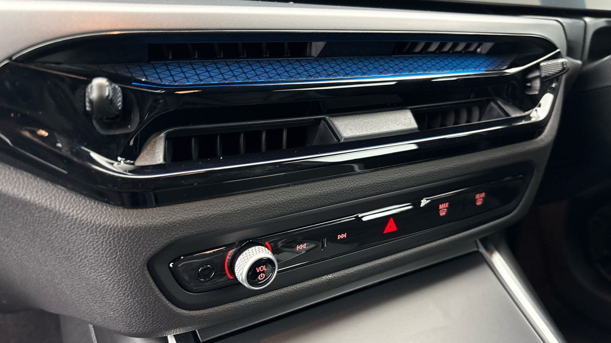 Used BMW M2 2025 for sale - 76896693: Photo 9