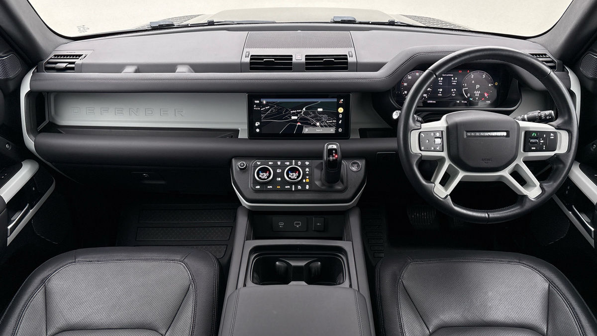 Used Land Rover Defender 2023 for sale - 77937583: Photo 12