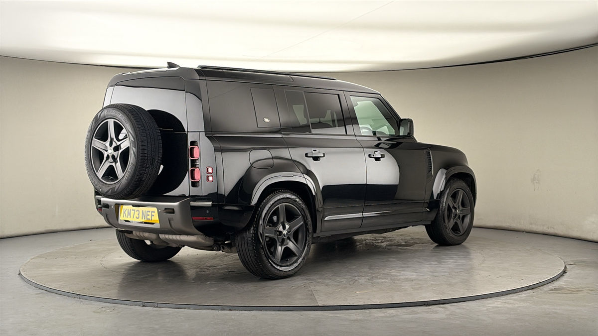 Used Land Rover Defender 2023 for sale - 77937583: Photo 21