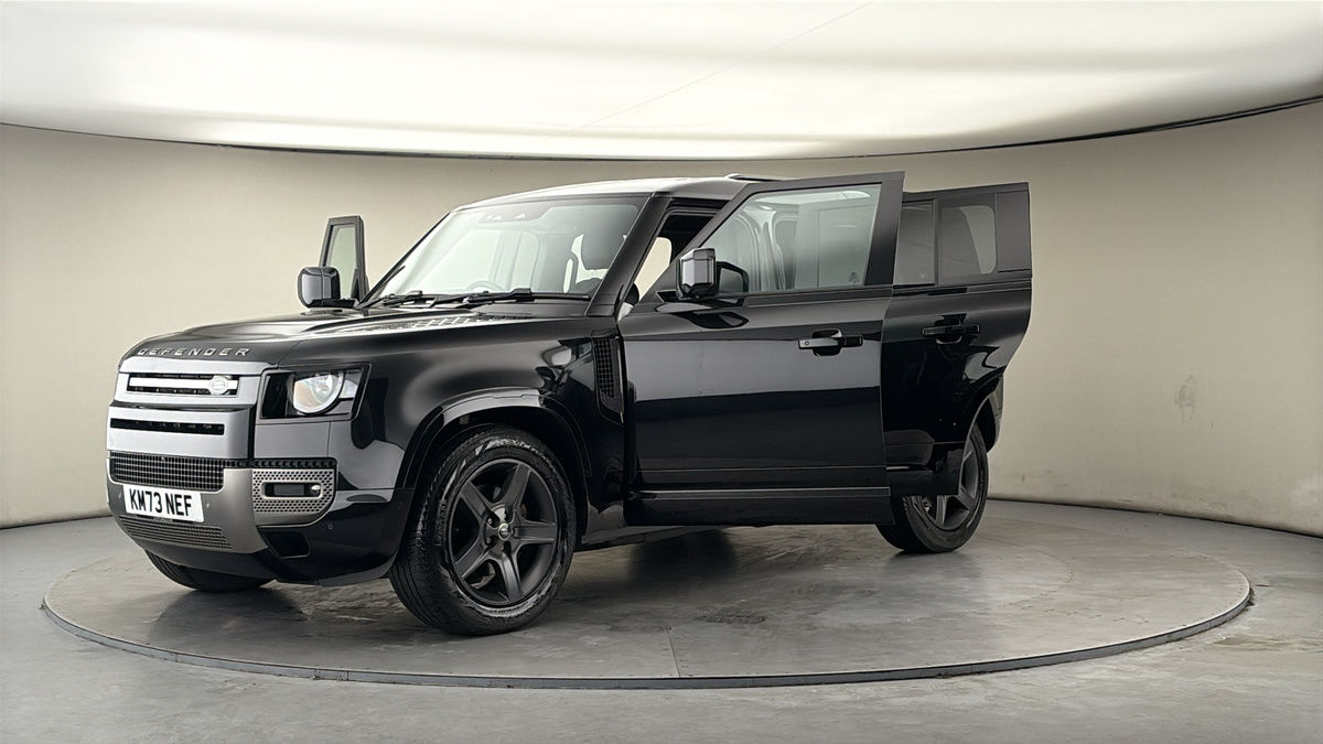 Used Land Rover Defender 2023 for sale - 77937583: Photo 22