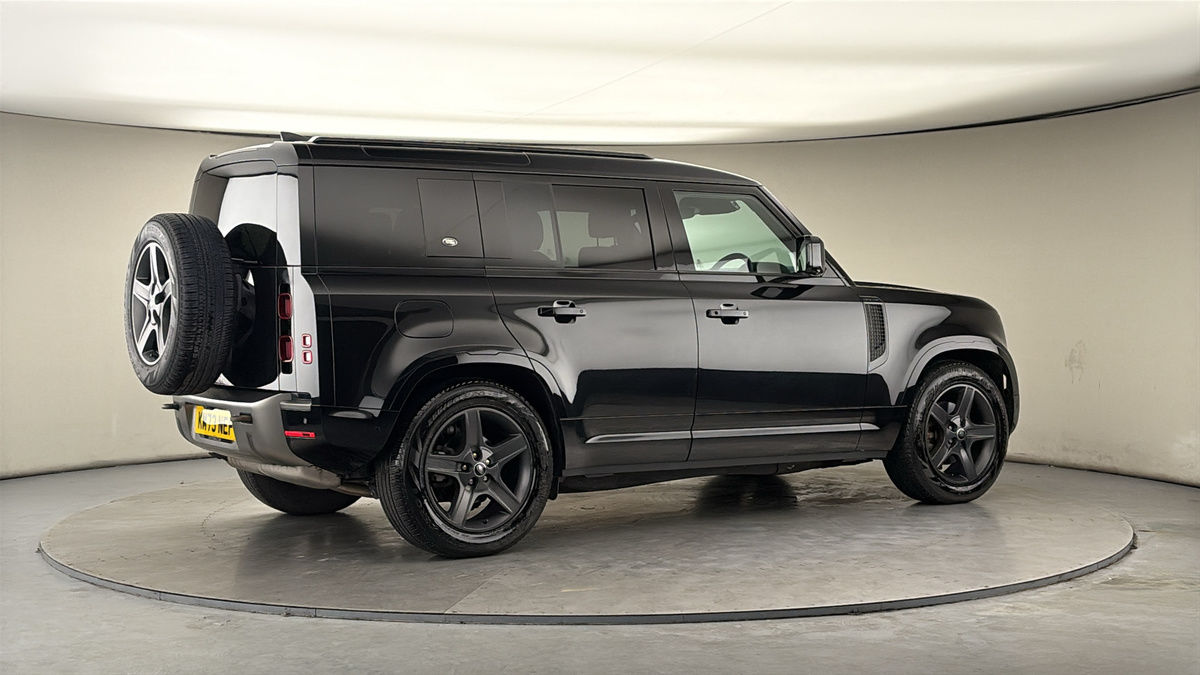 Used Land Rover Defender 2023 for sale - 77937583: Photo 39