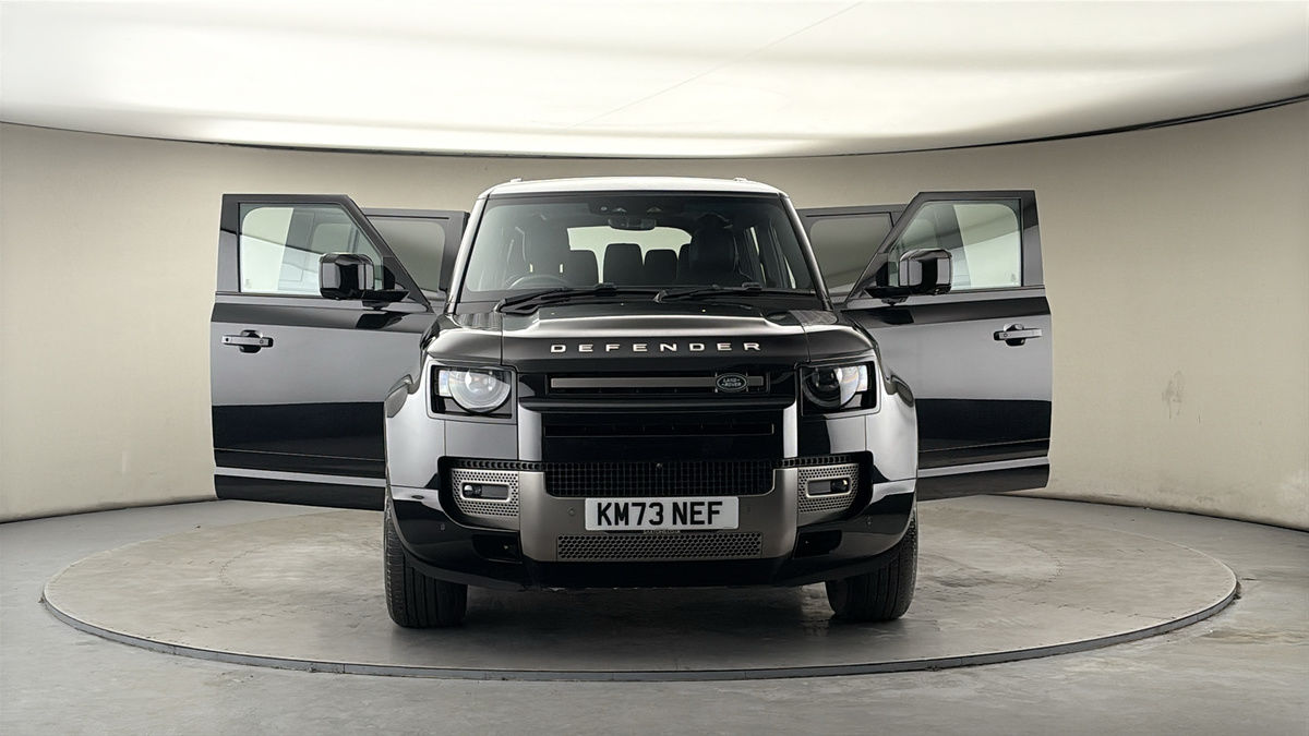 Used Land Rover Defender 2023 for sale - 77937583: Photo 52