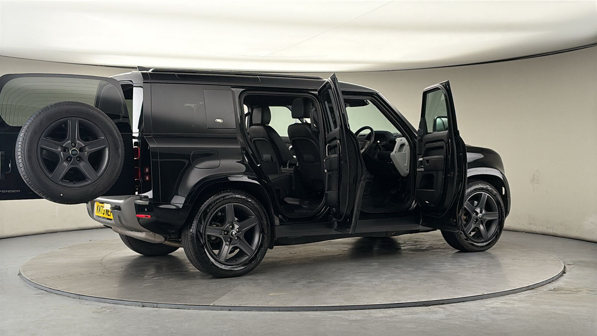 Used Land Rover Defender 2023 for sale - 77937583: Photo 58