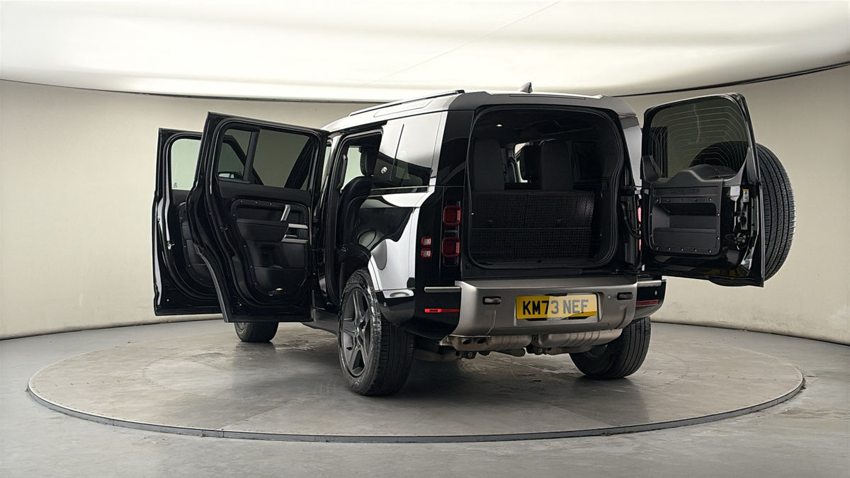 Used Land Rover Defender 2023 for sale - 77937583: Photo 62