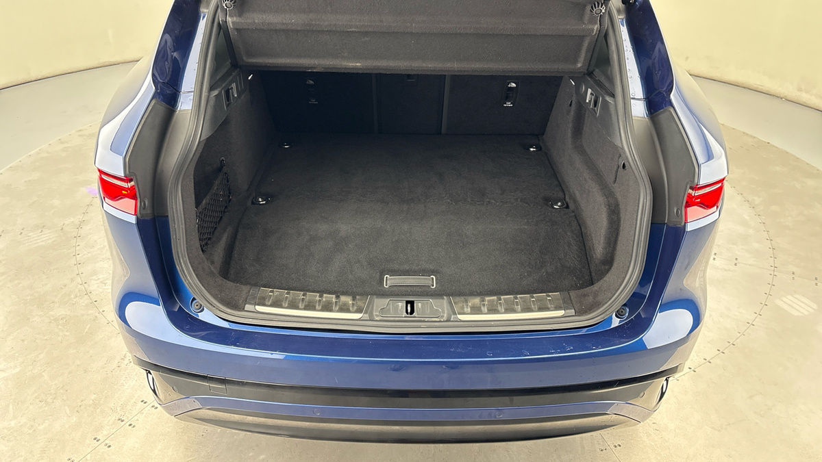 Used Jaguar F-Pace 2023 for sale - 77213252: Photo 11