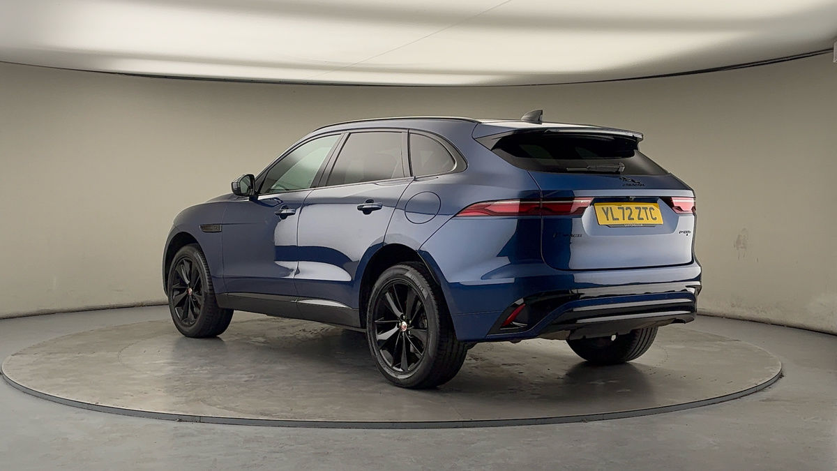 Used Jaguar F-Pace 2023 for sale - 77213252: Photo 2