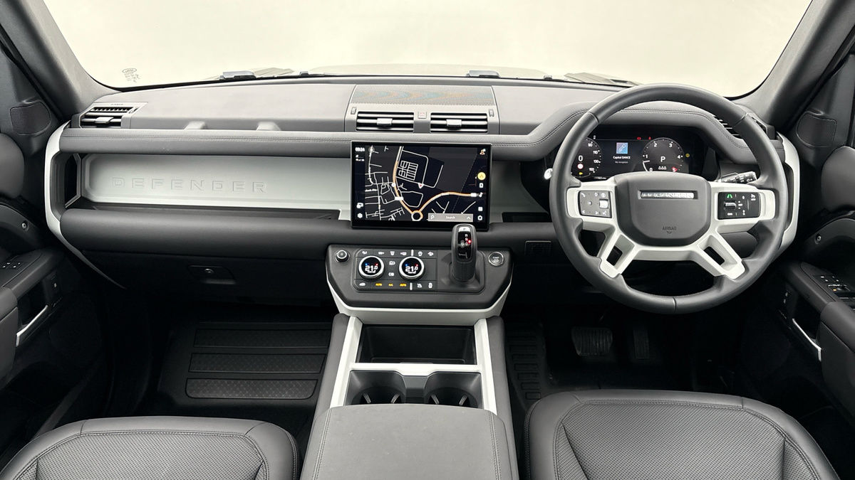 Used Land Rover Defender 110 2024 for sale - 76211088: Photo 12