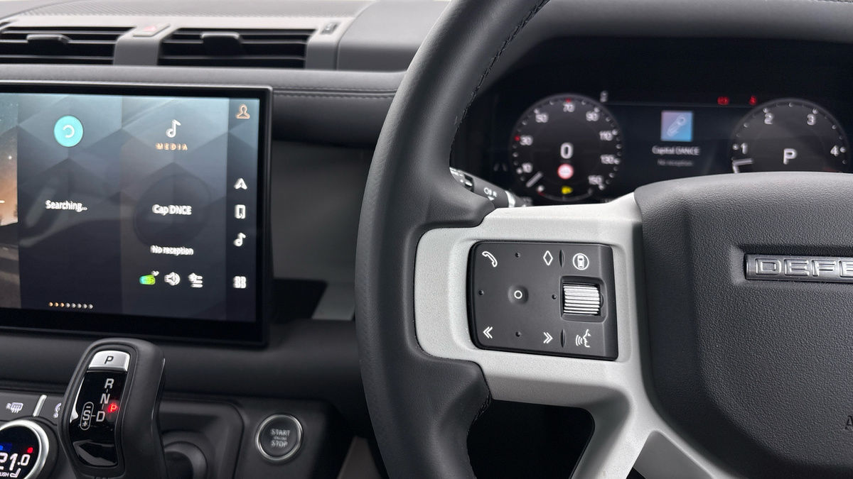 Used Land Rover Defender 110 2024 for sale - 76211088: Photo 13